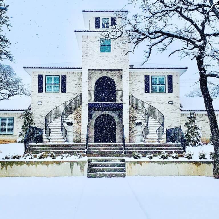 DFW wedding venue near Fort Worth with luxury mansion architecture and outdoor wedding ceremony