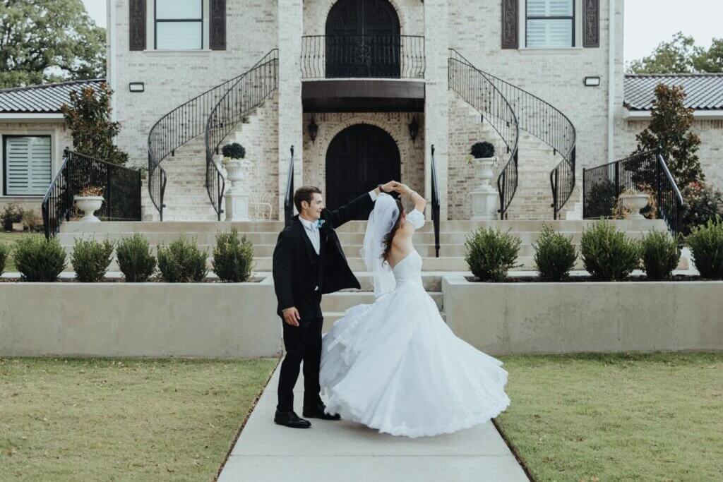 How Fort Worth Weather Impacts Your Wedding Day