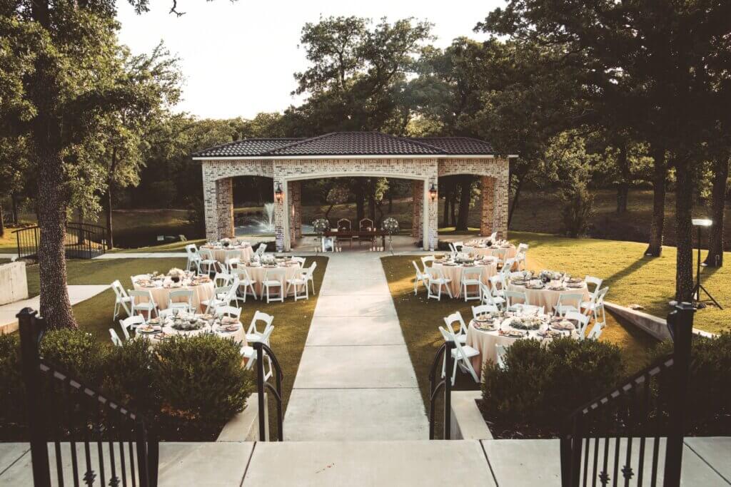 Top 100 Wedding Flowers for Texas Weddings Fort Worth garden wedding ceremony