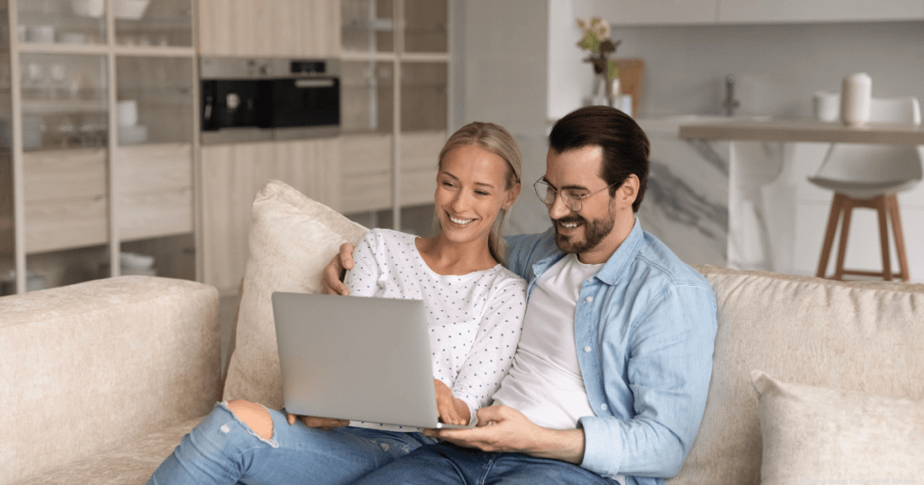 What Is a Wedding Content Creator?